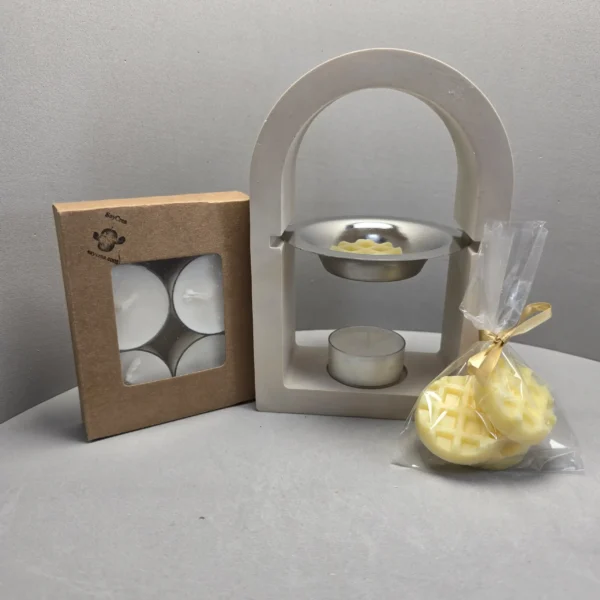 Quemador fabricado en resina ecológica Jesmonite para el quemado de pastillas de cera de soja aromáticas. El precio mostrado incluye únicamente el quemador, pastillas y velas de te no incluidas.